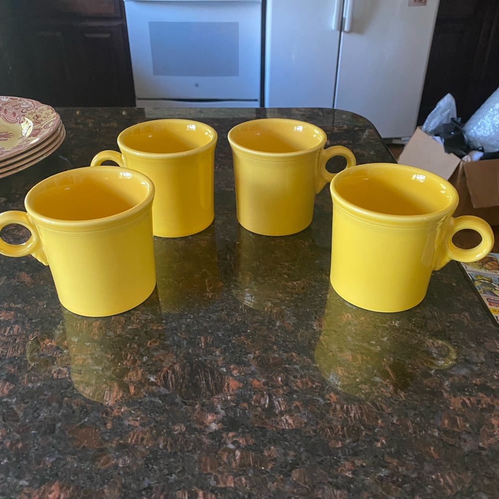 4 Fiesta Ware 10oz Yellow Mugs
